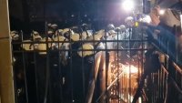 Полицията задържа трима протестиращи пред Конституционния съд във Варшава