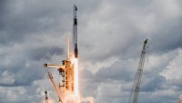 Мисия Crew-11: SpaceX и NASA изстреляха екипаж към МКС ВИДЕО