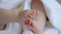 Гъркиня на 54 години роди от замразен преди 22 години ембрион