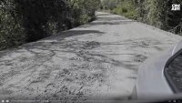 Без автобуси и с разбит път: Великотърновско село е откъснато от света