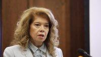 Йотова: Началникът на НСО ген. Емил Тонев депозира оставката си