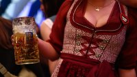 Защо бирата на Октоберфест може скоро да не достига? 