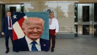 Подарък за рождения ден: Българин изработи китеник с лика на Тръмп 