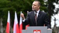 Руската заплаха не успя да заглуши историческия спор между Полша и Украйна