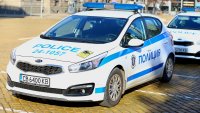 Крадците изоставиха София, тарашат по морето