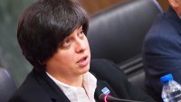 Диана Русинова пита Радев: Кога ще ремонтирате пътищата, като завали сняг ли? 