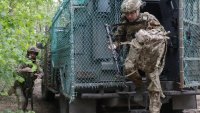 Украйна евакуира 52 000 души от 200 селища в Сумска област