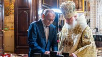 Заради "резервите" на България: Одобряват санкциите срещу Русия, но без името на патриарх Кирил