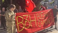 Отново протест в Ямбол заради US самолетите СНИМКИ