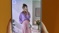 Функцията Find the Look в серията Galaxy S26 прави жените щастливи