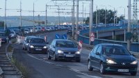Мъж скочи от Аспаруховия мост, по чудо оцеля