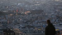 Гръцки министър се сопна: Гърция не е равна на България, по-добре е! 