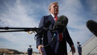 Тръмп срещу медиите: CNN, MSNBC и Politico с ограничен достъп до Белия дом