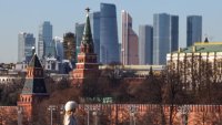 Украйна атакува Москва с дронове, затвориха трите основни летища
