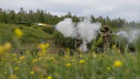 Някогашната гъвкава армия на Украйна е затънала в съветското вземане на решения