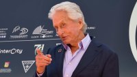 Мемоари: Шеметният живот на Майкъл Дъглас на български