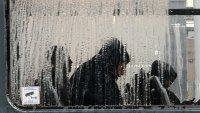До 200 литра дъжд и спад с 20 градуса: Мощни бури идват към Балканите