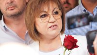 Осъдиха Корнелия Нинова да плати 26 000 лв обезщетение заради клевета 