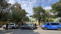 Задържаха жена пред детска градина за притежание на наркотици