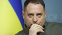 Падението на Андрий Ермак: Дясната ръка на Зеленски е зад решетките, няма пари за гаранция