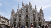 Дърво за всеки жител: Как Милано се опитва да пребори мръсния въздух