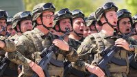 Военният парад започва в 10:00 ч., ще участват 700 военни, но без техника