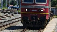 Седем товарни вагона с амониева селитра са дерайлирали в Русе