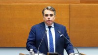 Василев: Силно се надяваме управляващите да чуят хората днес