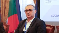 Милен Керемедчиев: Няма завой във външната политика на България към Украйна