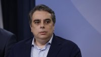 ПП за 100-те днина Радев: Напълни властта със службогонци от стария модел