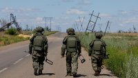 НАТО подкрепя Украйна, въпреки че омаловажи ролята ѝ на срещата на върха