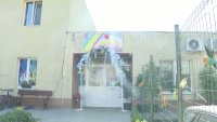 Деца по пантофи в градината заради бомбени заплахи: Как се действа при сигнал