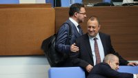 Митов и Иванов ще проверят дали данните, за каращи в аварийната лента, отиват в МВР