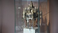 СИРИЗА притеснена: България само временно върна в Гърция реликвите