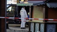 Една жена загина в Щутгарт, след като кола се вряза в група хора