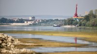 Критичното ниво на р. Дунав: Кораб заседна край о-в Белене