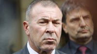 Прокурор Илиев, който беше пребит с чук, е с опасност за живота