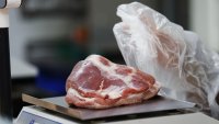 Само в Румъния са по-бедни: 15,8% от българите не могат да си позволят месо за трапезата