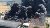 Пожарът в Средец е изгасен, вече търсят причината за пламналия огън