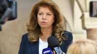Йотова иска отговор от сружбите: Какъв е този дрон, отклонен ли е, коя е била целта му?  