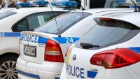 Неизвестни пребиха трима в Перник, полицията изяснява причините