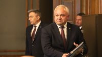 Демерджиев: Защо министър "гаси" пожари от Фейсбук?