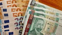 Икономисти: Производителността трябва да определя минималната заплата