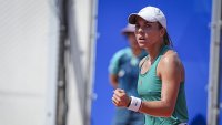 Виктория Томова отпадна в първия кръг на Australian open