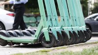 Деца паднаха от тротинетка през нощта в Ловеч
