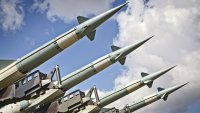 САЩ отказват някои оръжия, обещани от Байдън на Украйна