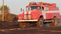 Голям пожар избухна край Розино и Кърнаре, огънят застрашава гора