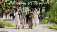 Go Guide кани на "Exotic Soir&eacute;e" под открито небе