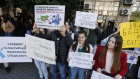 Младите лекари: Ако няма развитие по нашите искания, оставаме в протестна готовност
