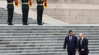 Путин търси подкрепа от Си в Пекин на фона на проблемите на фронта